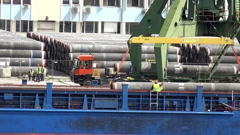 The deck lay barge. Pipes and Lifting cranes on the ship. Equipment for laying a 動画素材 80767889