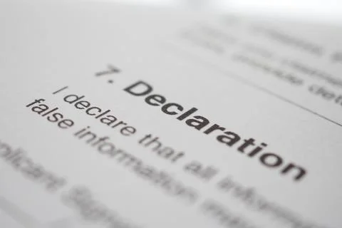 Declaration form with important statement in bold text 库存照片