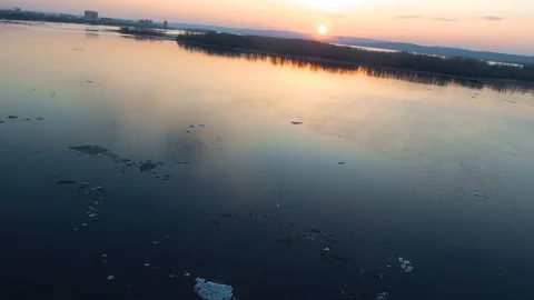 Decline over the ice river Video stock 88596380