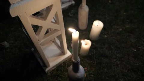 Decor with burning candles in vases at the evening wedding ceremony Stock Footage 151916475