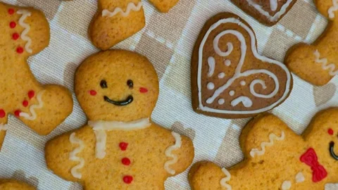 Decorated gingerbread men Stock Footage 294420843