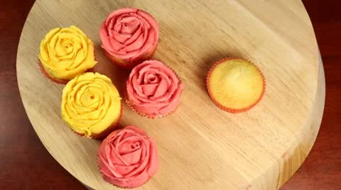 Decorating Cupcakes Stock-Footage 22343141