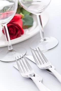 Decorating festive dinner table Foto stock