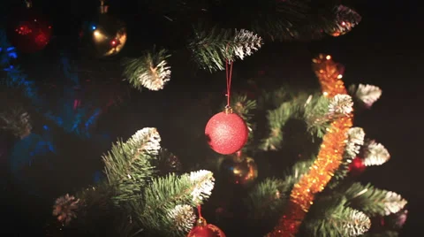 Decorating New Year tree Video stock 33306474