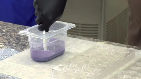 Decoration of chocolate Stock Footage 101526003