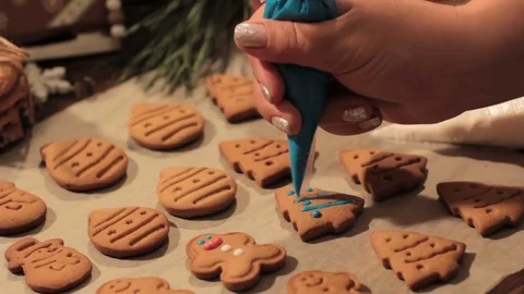 Decoration process of Christmas bakery Stock Footage