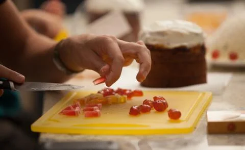 Decoration of the traditional easter cake 스톡 사진