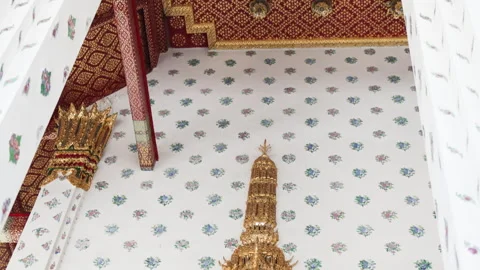 Decoration of walls of buddhist monastery. Stockbeeldmateriaal 306575454