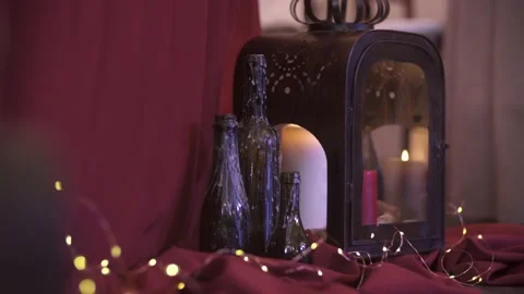 Decorations and candles for a romantic dinner. Stock-Footage 147618863