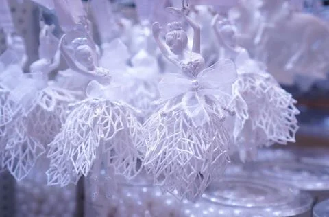 Decorations for the Christmas tree in the form of figures of ballerinas in .. Fotos de archivo