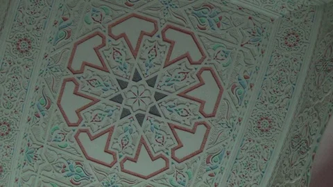 Decorations of Islamic mosques Stock Footage 129778683