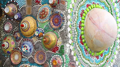 Decorative Arts and Design at the wall of temple in Thailand 動画素材 39885988