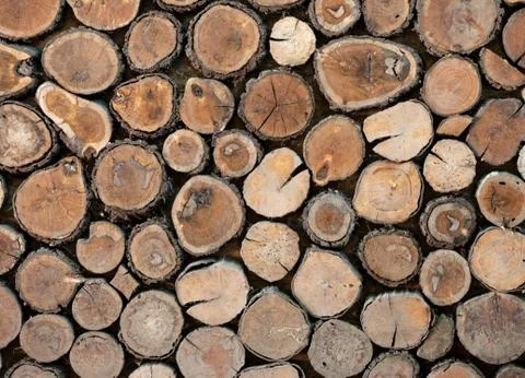 Decorative background of round logs. Close up. 스톡 사진