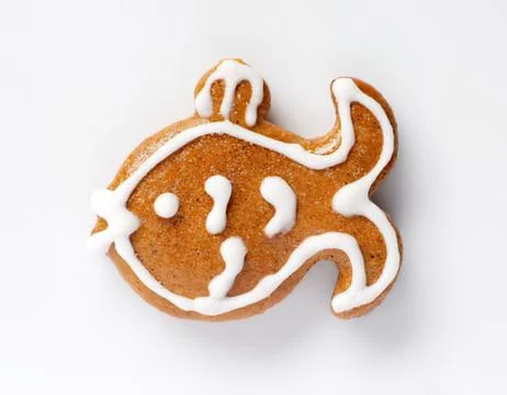 Decorative fish-shaped gingerbread cookie with icing 스톡 사진