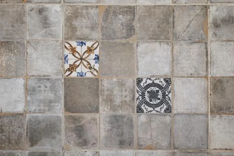 Decorative floor tiles, patterns with non symmetric placing Фото