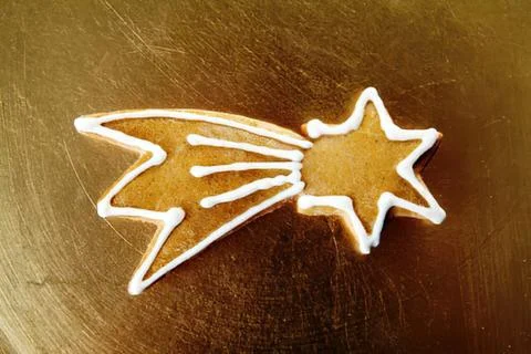 Decorative gingerbread star and comet cookie cutter 스톡 사진