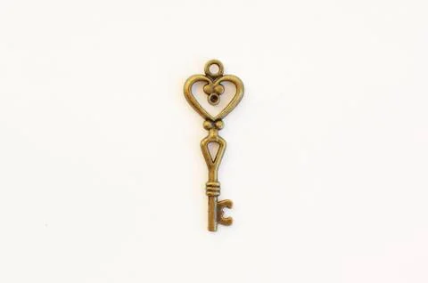 Decorative keys of different sizes, stylized antique. 库存照片