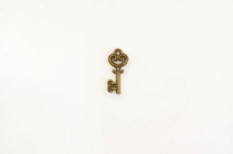 Decorative keys of different sizes, stylized antique. 库存照片