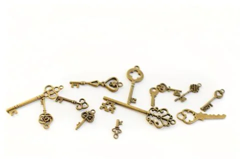 Decorative keys of different sizes, stylized antique. 库存照片