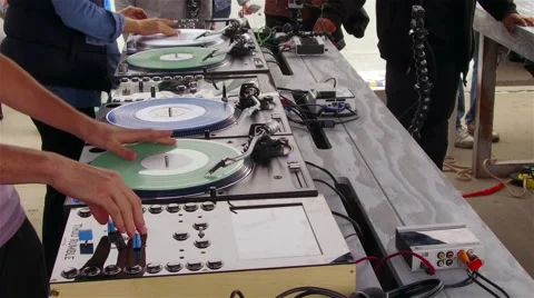 DeeJay Summer beach party 4K Stock Footage 68148409