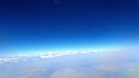 Deep Blue Sky Above Cloud Layer 库存影片 334402180
