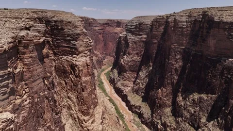 Deep canyon and cliffs Little Colorado river, northern Arizona, aerial view Video stock 303297017