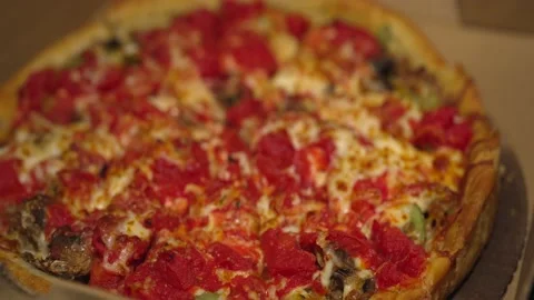 Deep dish pizza box opened Stock Footage 162012078