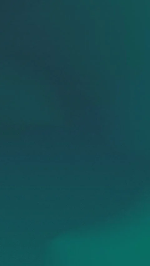 Deep emerald gradient with soft transitions, creating a moody and atmospheric Vidéo 309701631