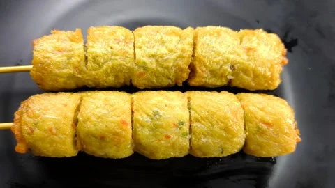 Deep fried chicken meat rolls in plate, in door Chiangmai Thailand. Stock Footage 309389598