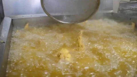 Deep Frying Crispy Korean Fried Chicken Wings in Hot Oil Video stock 343026820