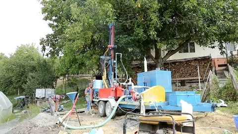 Deep ground drilling machine Stock Footage 92501777