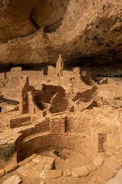 Deep Kiva Example At Long House In Mesa Verde 库存照片