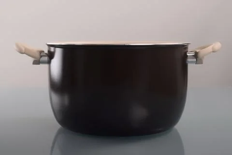 Deep pan with two handles Stock-Fotos