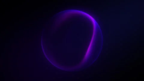 Deep purple liquid plasma sphere with smooth flowing surface and soft neon .. 库存影片 330257984