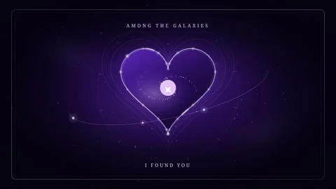 Deep violet cosmic love background featuring a pulsing heart galaxy 動画素材 346518421