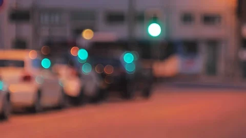 Defocus blur background, car traffic on road Vídeos de archivo 108379100