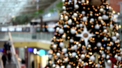 Defocus scene of busy xmas time in a mall. Stock-Footage 69324628