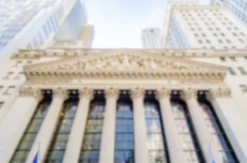 Defocused background of NY Stock Exchange, Wall Street, USA Foto stock
