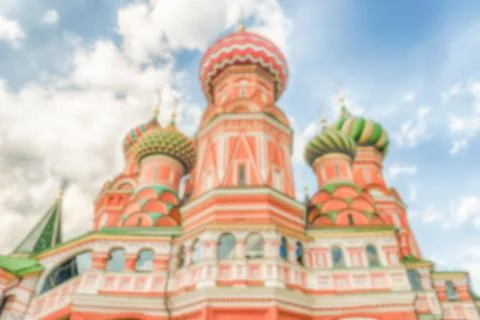 Defocused background of St. Basil's Cathedral in central Moscow, Russia Foto stock