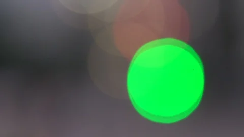 Defocused green circles light effects, abstract blurred motion boche particles Video stock 93398598