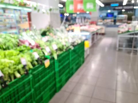Defocused vegetable section in a modern market Foto stock