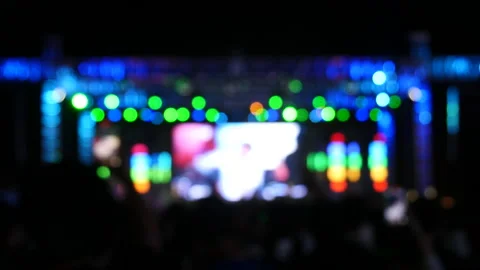 Defocused view of The audience cheered, rock music, pop music 库存影片 195936074