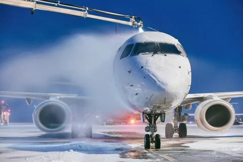 Deicing of airplane Foto stock