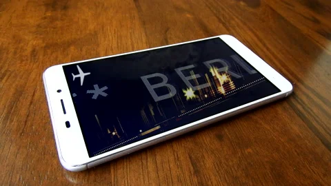 Delayed Departures. Scroll. Information message on the screen of smartphone Stock Footage 134763981