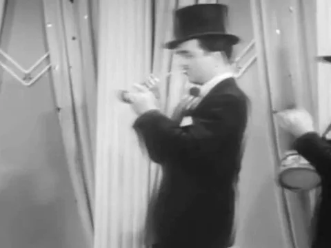 The Delegates sing about building a Monument in Washington D.C. in this 1940s Vídeos de archivo 74742225