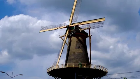 Delft Windmill de Roos, in South Holland, Netherlands. Видео 275445877