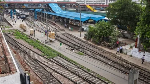 Delhi train station timelapse Stock Footage 44171310