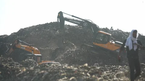 Delhi's Land fill Video stock 248058509