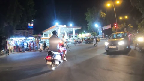 Delhi’s traffic at night time Vídeo Stock 116005870