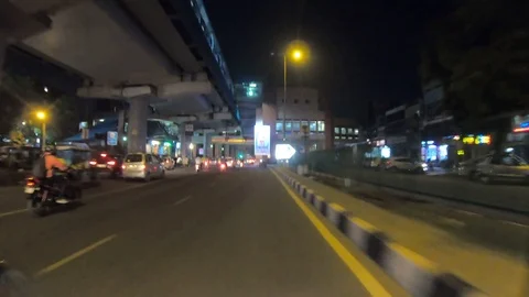 Delhi’s traffic at night time Vídeo Stock 116005924